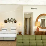 Otel Casa Santini X Roc Seven Porto-Vecchio (Corsica)