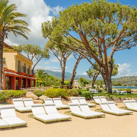 Casa Santini X Roc Seven Hotel 4*