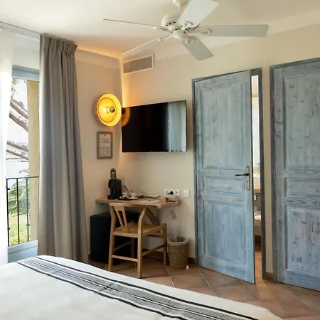 Casa Santini X Roc Seven