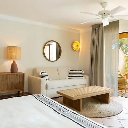 Casa Santini X Roc Seven Hotel 4*