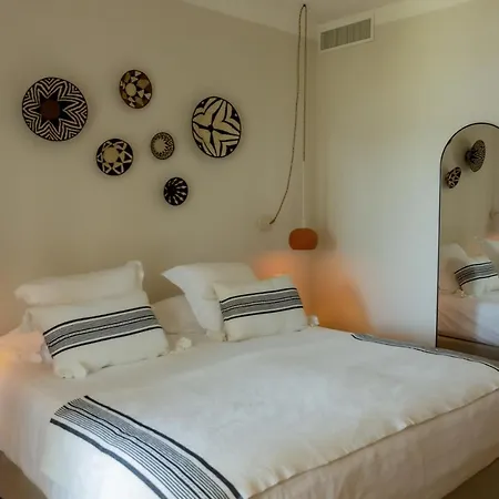 Casa Santini X Roc Seven Hotel