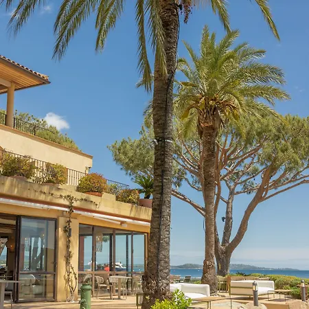 Casa Santini X Roc Seven Hotel