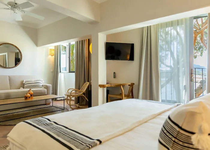 Casa Santini X Roc Seven 4* Porto-Vecchio