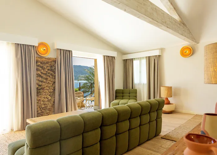 Casa Santini X Roc Seven Porto Vecchio